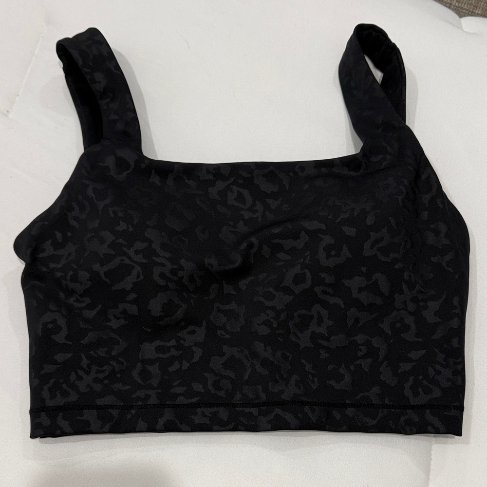 Marika Shiny Black Leopard Jacquard Crop Sports Bra